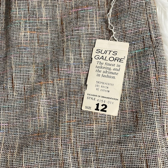 Suits Galore lined skirt-NWT - Picture 3 of 5